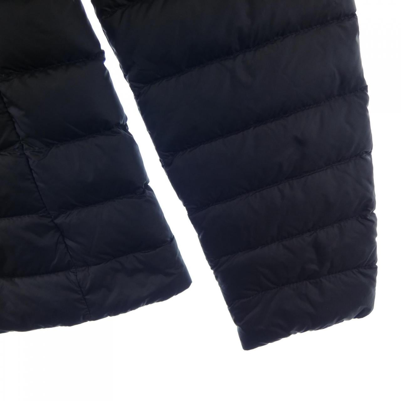 【新品】モンクレール MONCLER ダウンジャケット