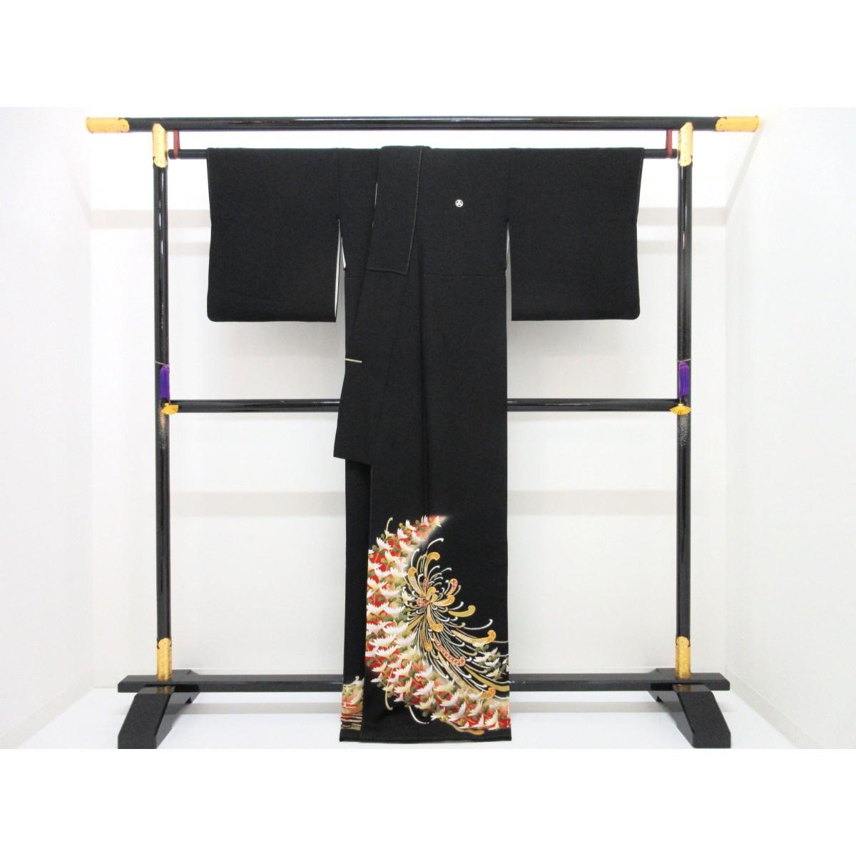 留袖　友禅金彩加工　刺繍入り　丸に三ツ柏