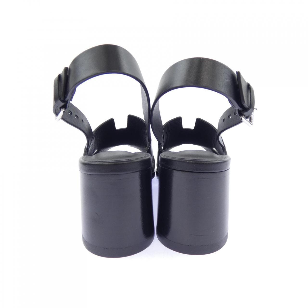 エルメス HERMES エルベ ELBE Hカットディテール 221131Z サンダル