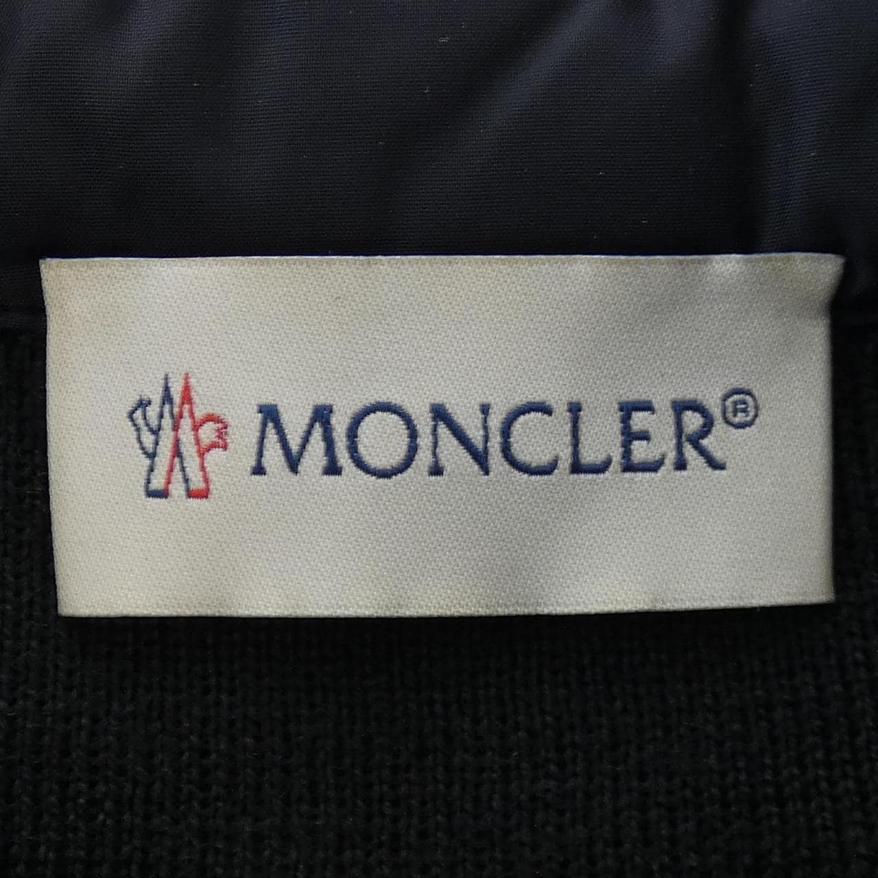 MONCLER蒙克勒羽绒服