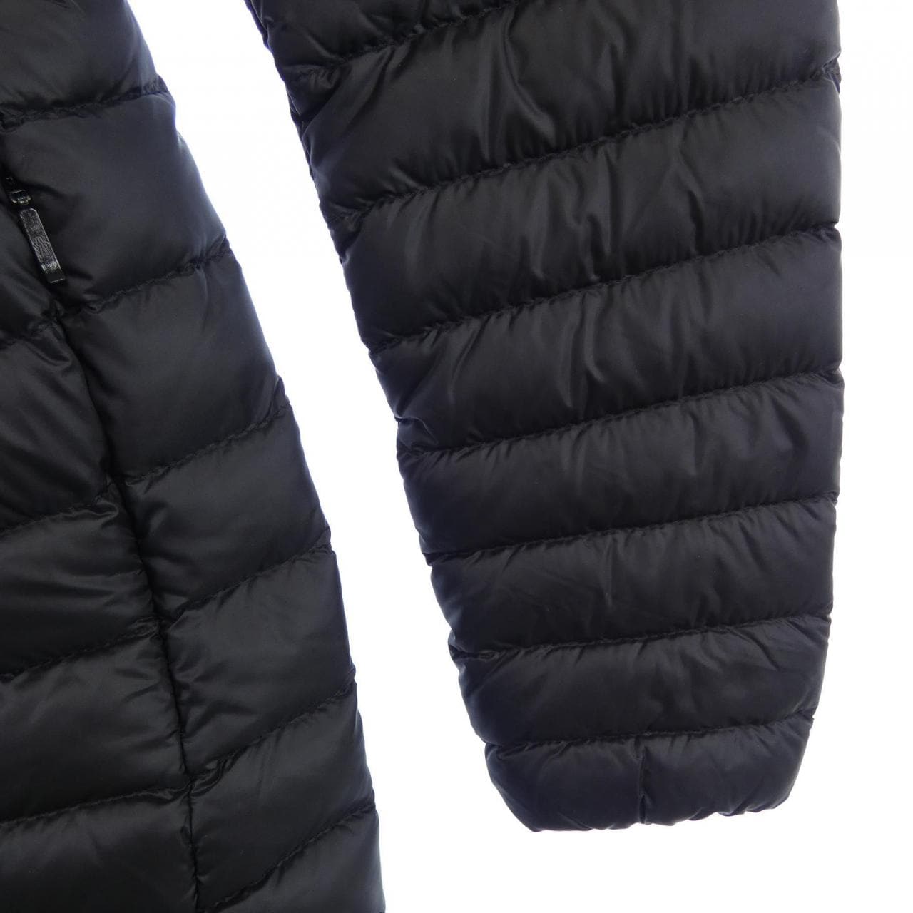 モンクレール MONCLER AGATELON ダウンコート
