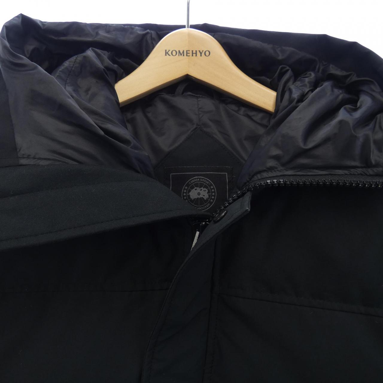 カナダグース CANADA GOOSE ダウンジャケット
