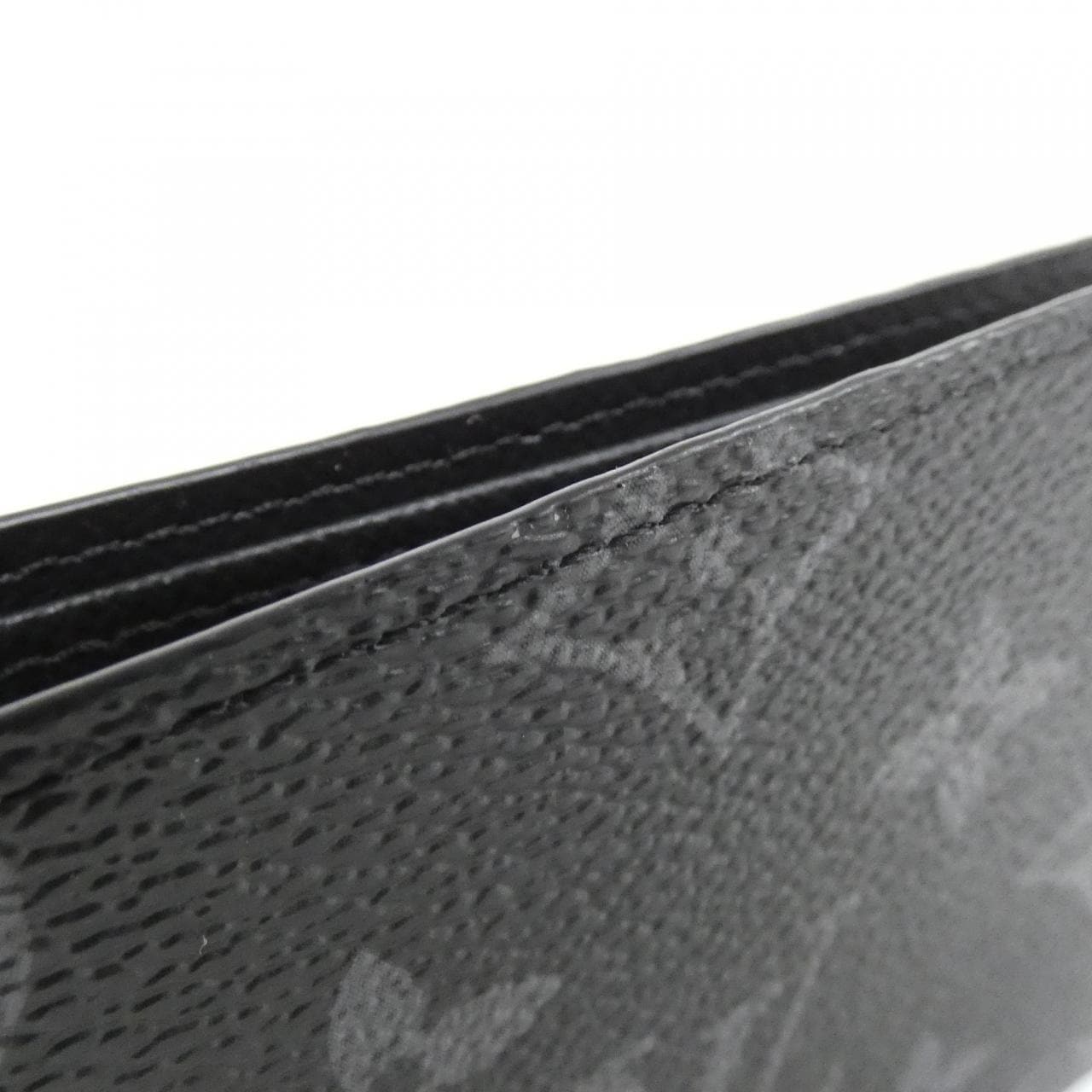 ルイヴィトン モノグラム エクリプス ポルトフォイユ ミュルティプル M61695 札入れ