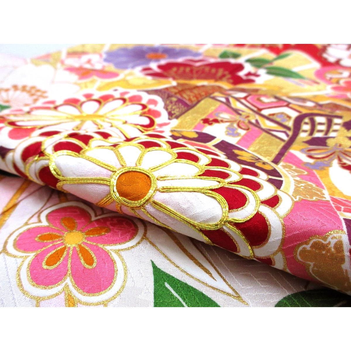 Furisode Yuzen gold color processing Bokashi dyeing with embroidery