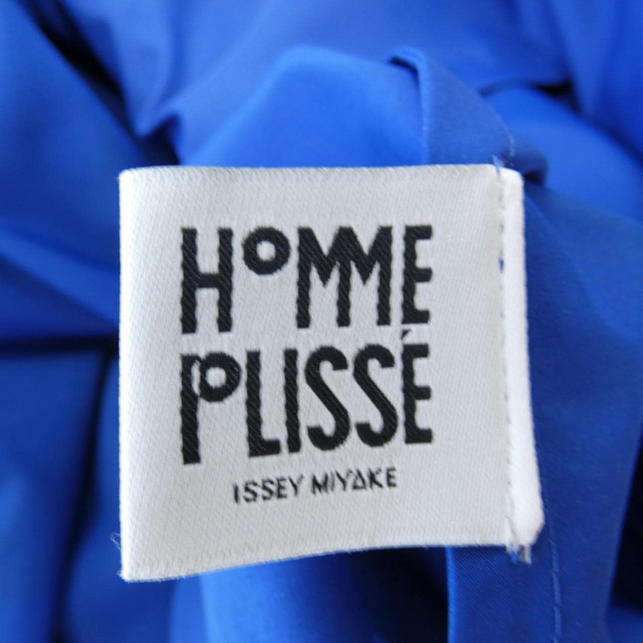 HOMME PLISSE coat