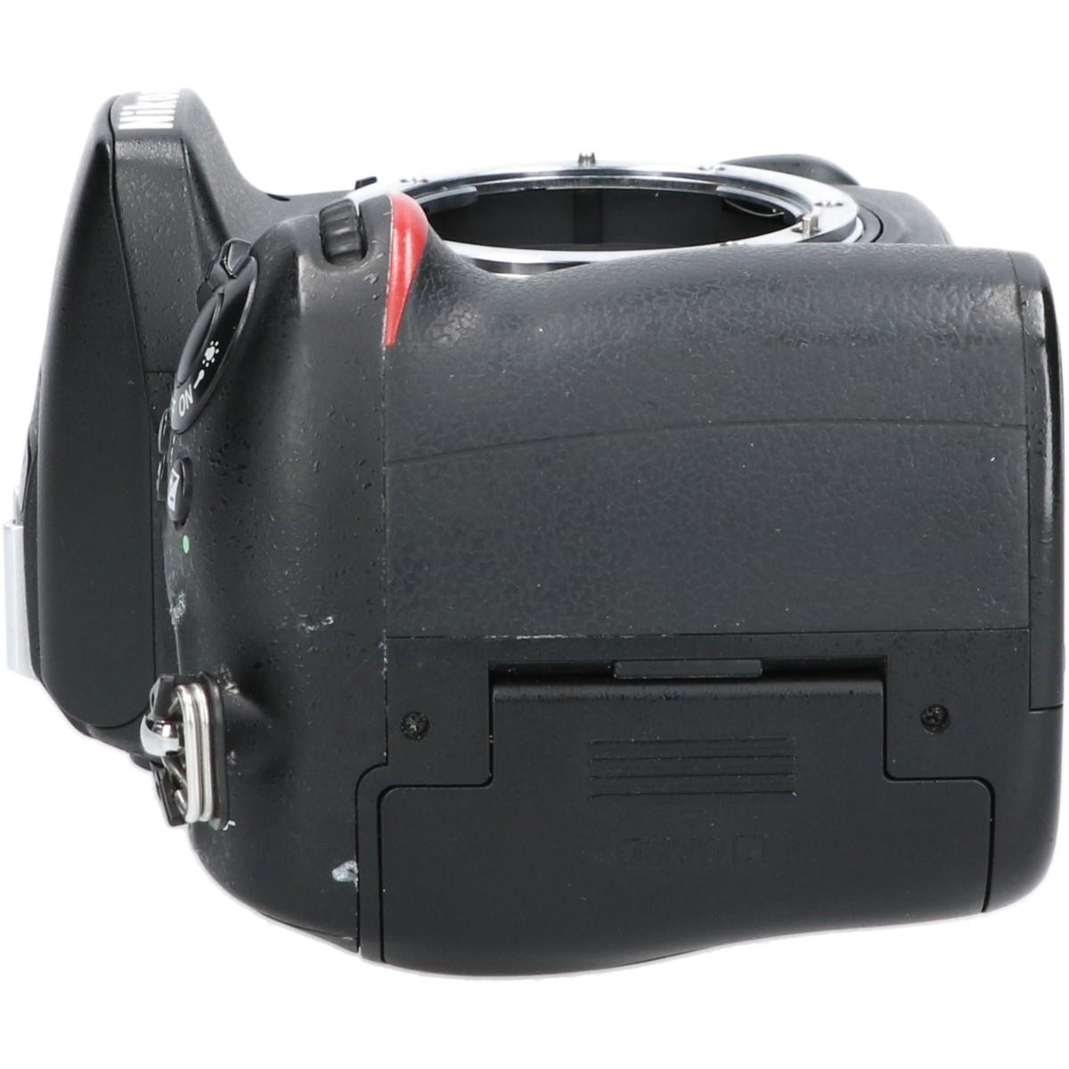 D7100