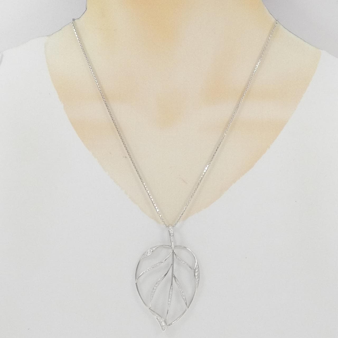 PT900/PT850 リーフ ダイヤモンド ネックレス 0.70CT