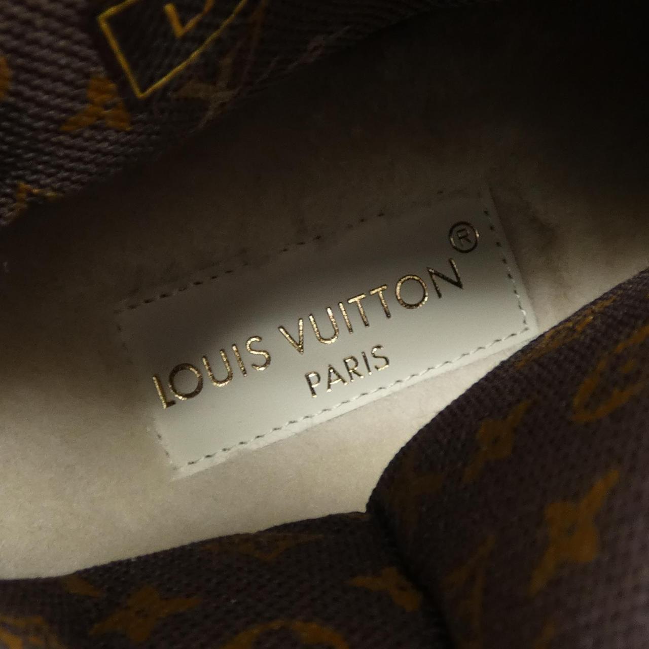 ルイヴィトン LOUIS VUITTON LV SKY LVクラウド ブーツ