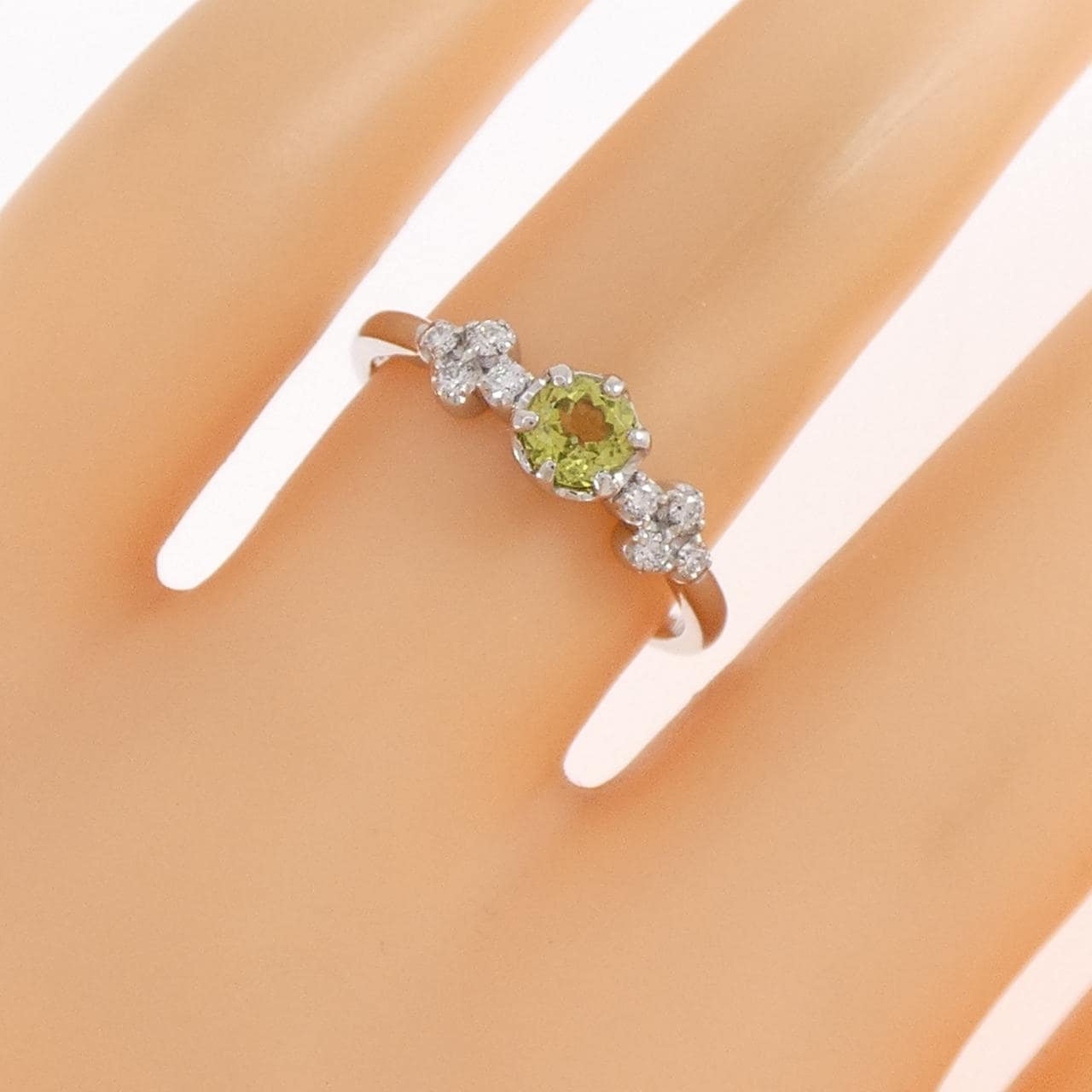 PT900 ペリドット リング 0.336CT