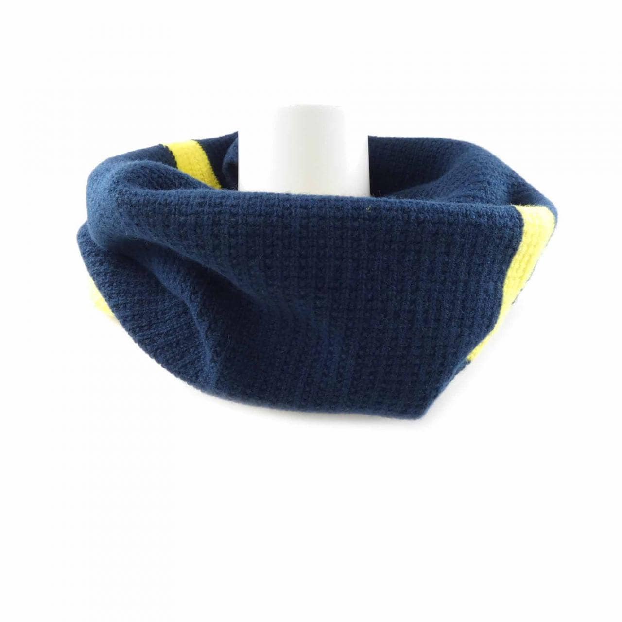 HOMME PLISSE neck warmer