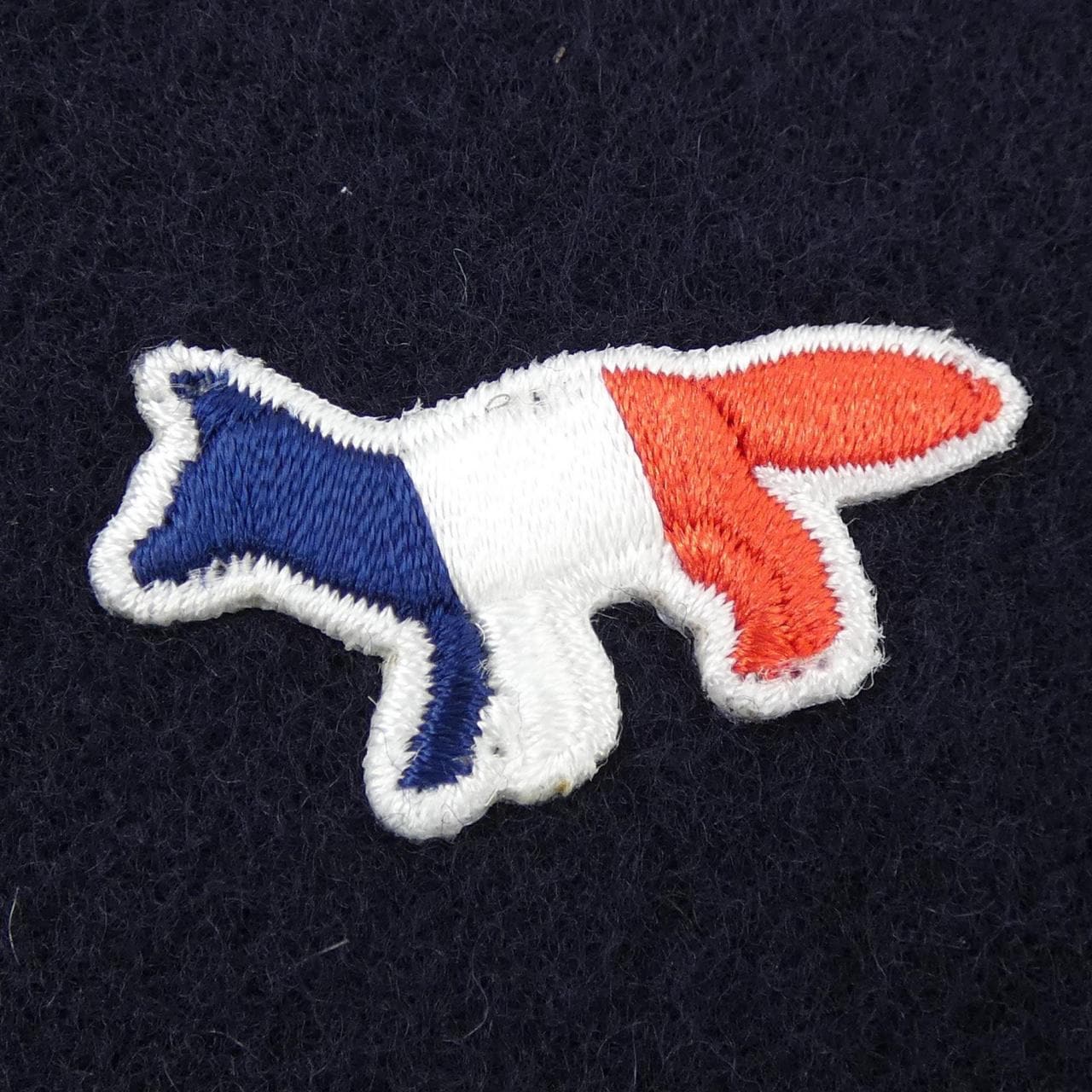 メゾンキツネ MAISON KITSUNE FU06206BT3004 MUFFLER