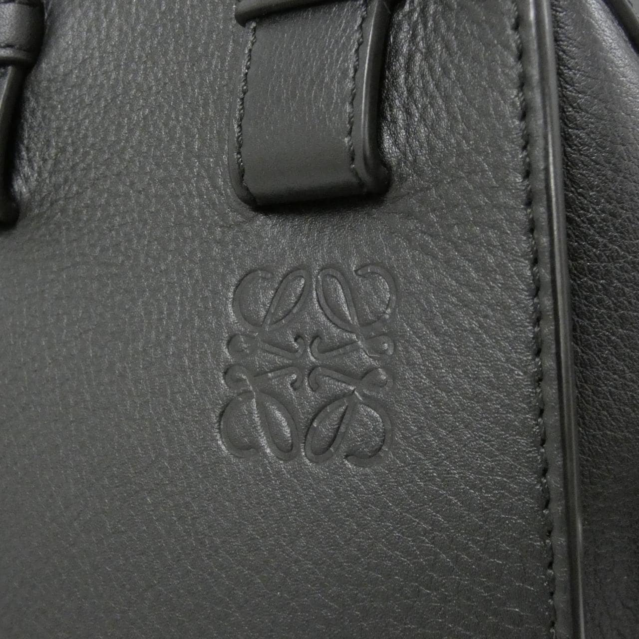 【新品】ロエベ ハンモック スモール 387 30 S35 ショルダーバッグ