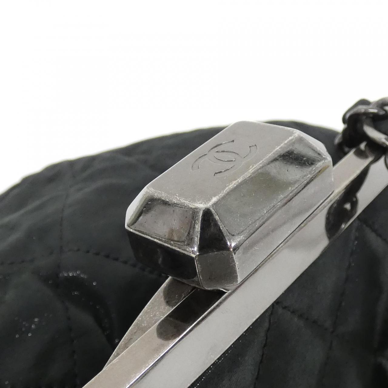 シャネル バッグ