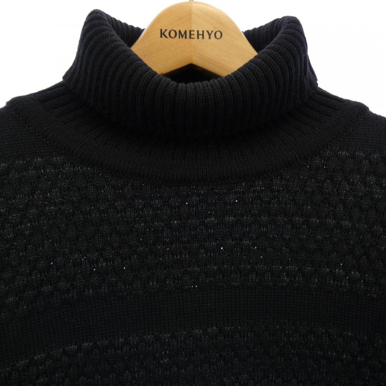 エスエヌエスハーニング S.N.S.HERNING ニット