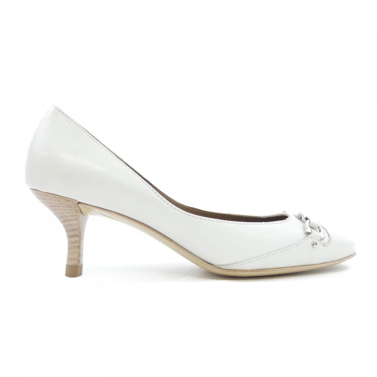 サルヴァトーレフェラガモ SALVATORE FERRAGAMO パンプス