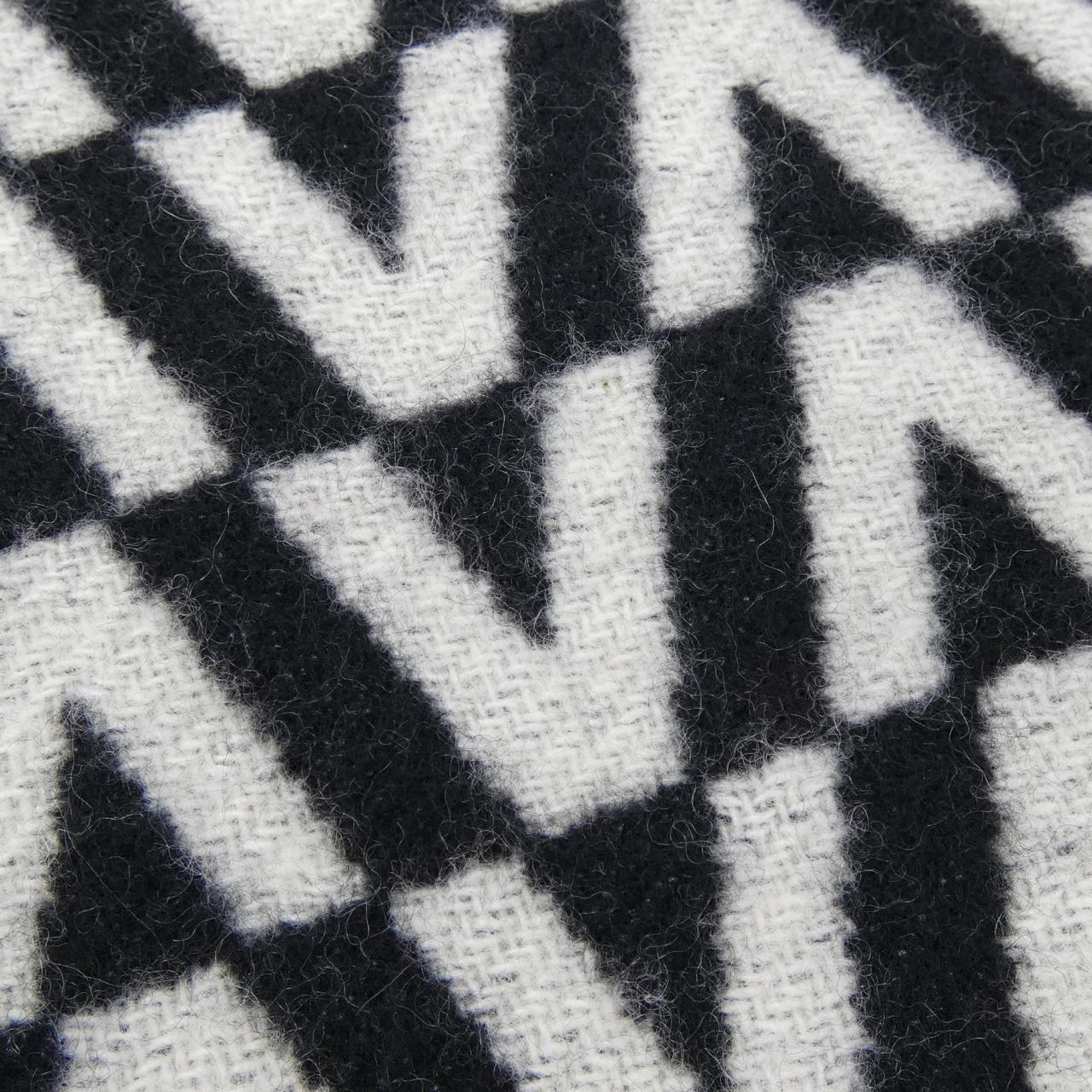 ヴァレンティノガラヴァーニ VALENTINO GARAVANI MUFFLER