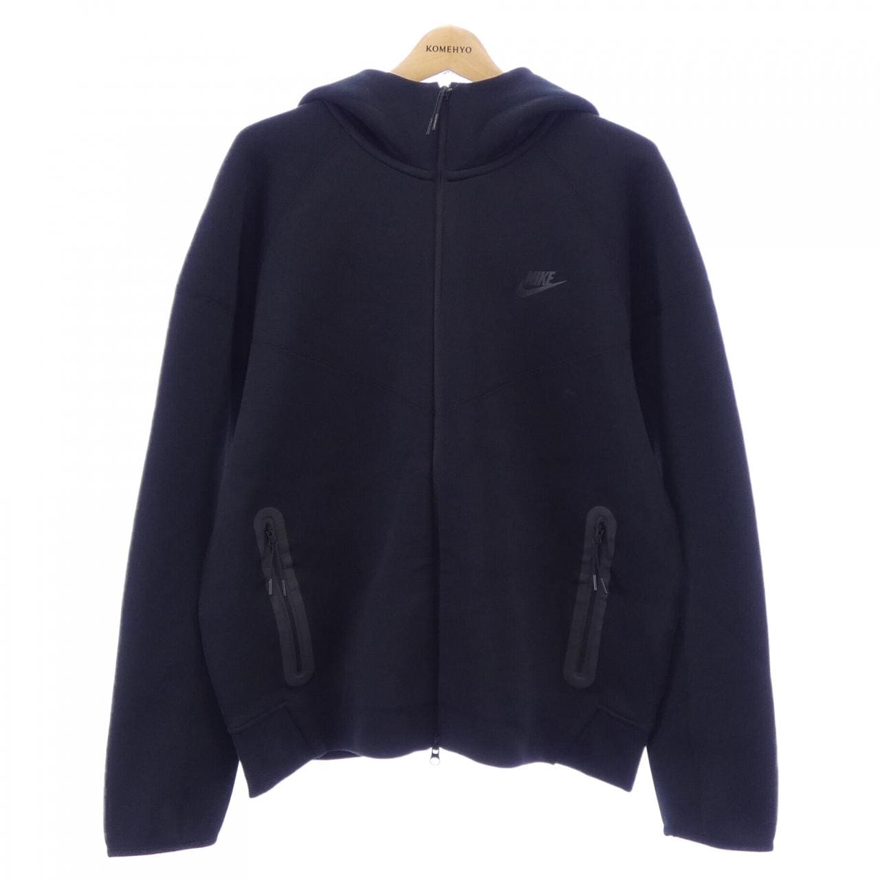 ナイキ NIKE FB7922-010 パーカー