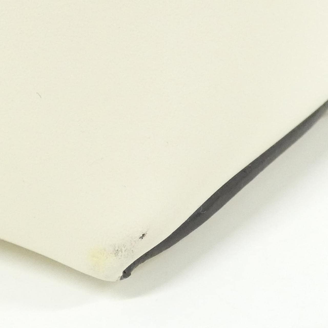 フェンディ バイ ザ ウェイ ミディアム 8BL146 AC9L バッグ