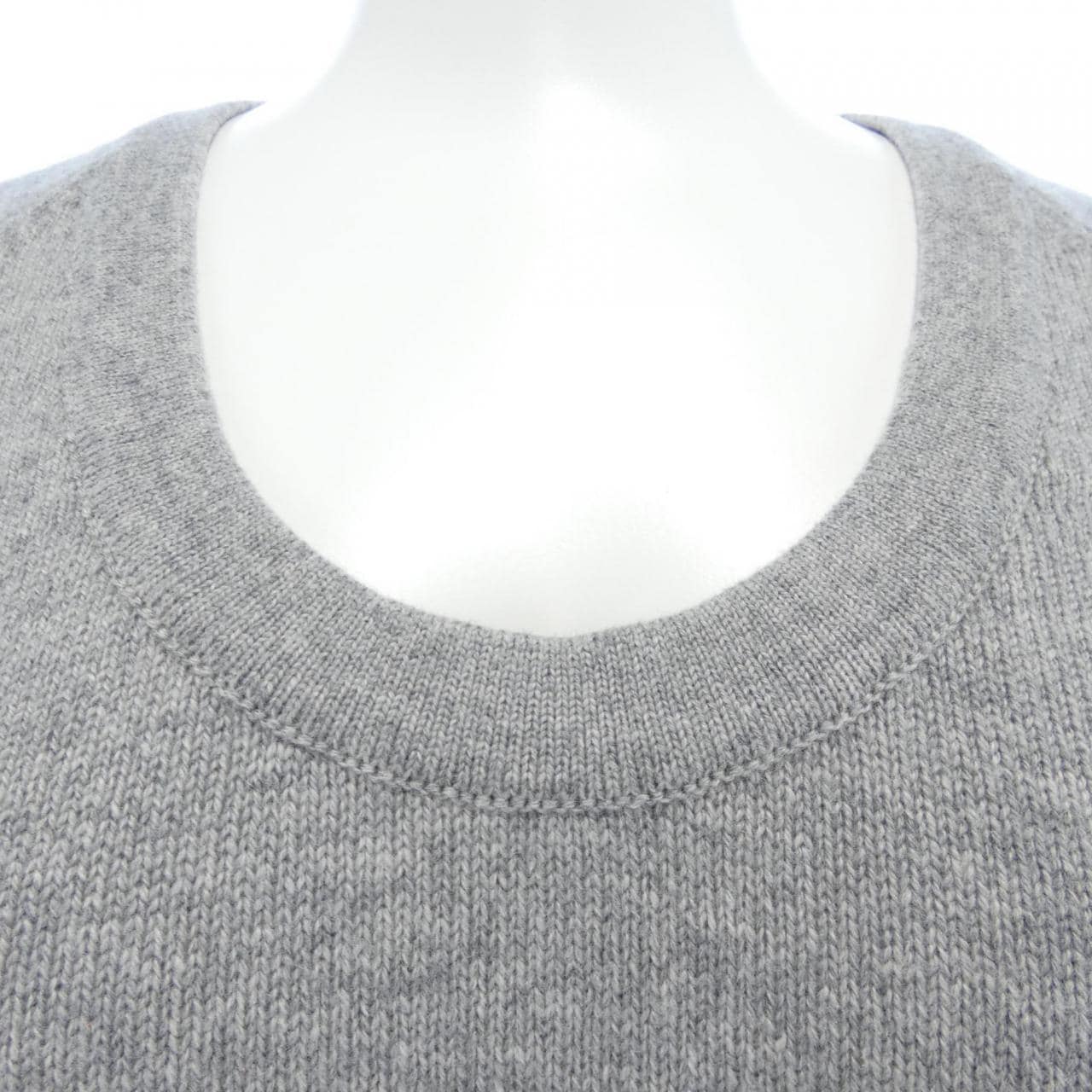 エルメス HERMES *87-7702. ニット