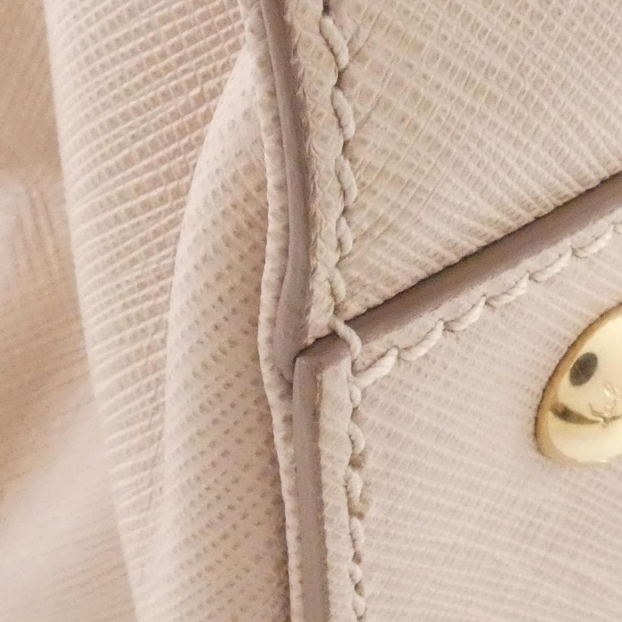 サルヴァトーレフェラガモ 21 F317 バッグ