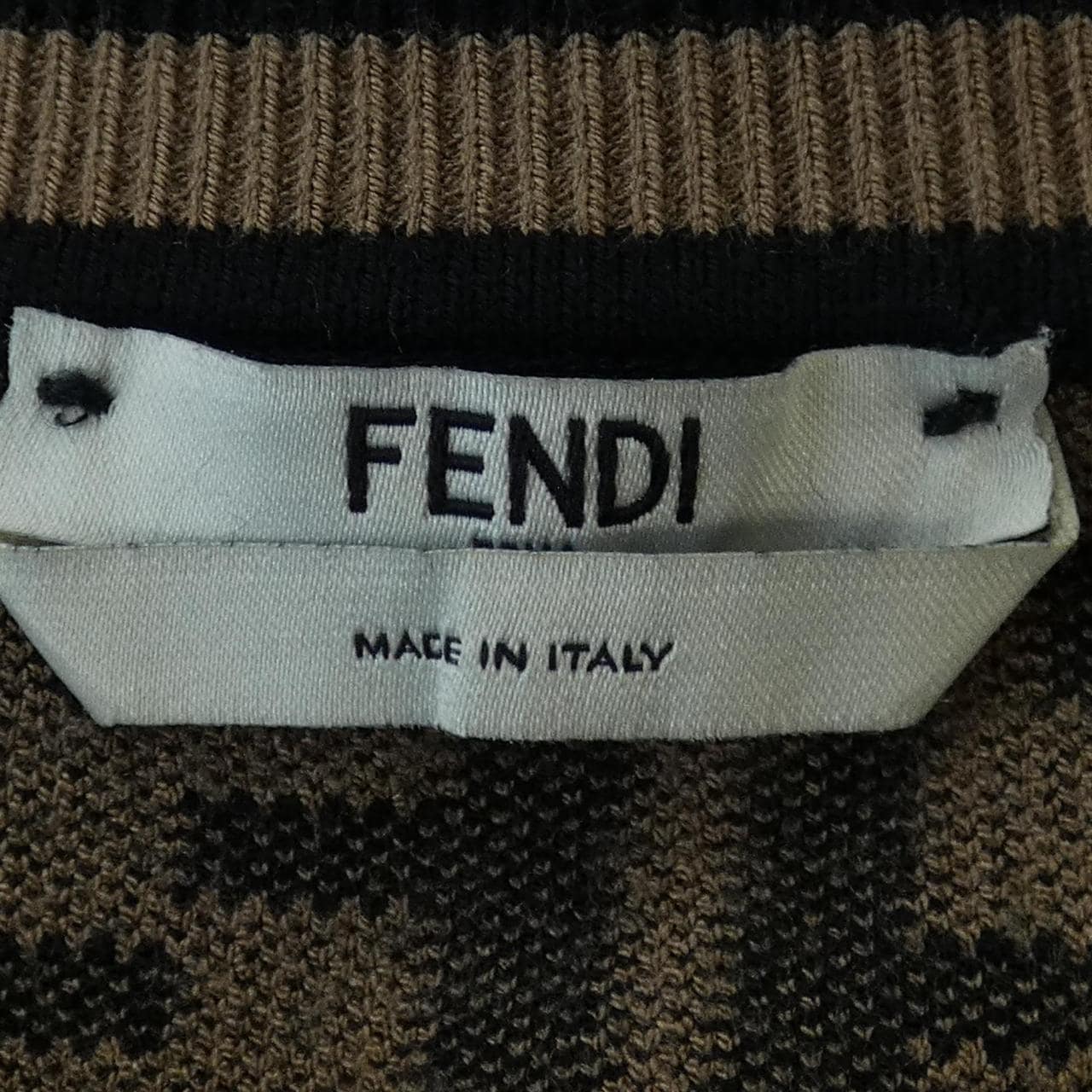 フェンディ FENDI FFモチーフ FZY702 A5QG ニット