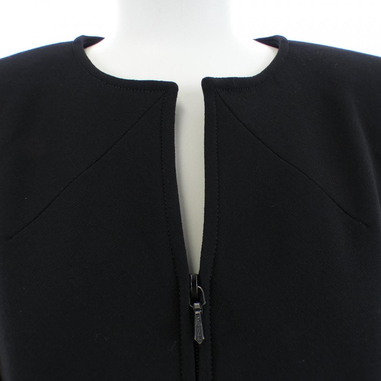 【ヴィンテージ】シャネル CHANEL P11160V06456 98P. スーツ