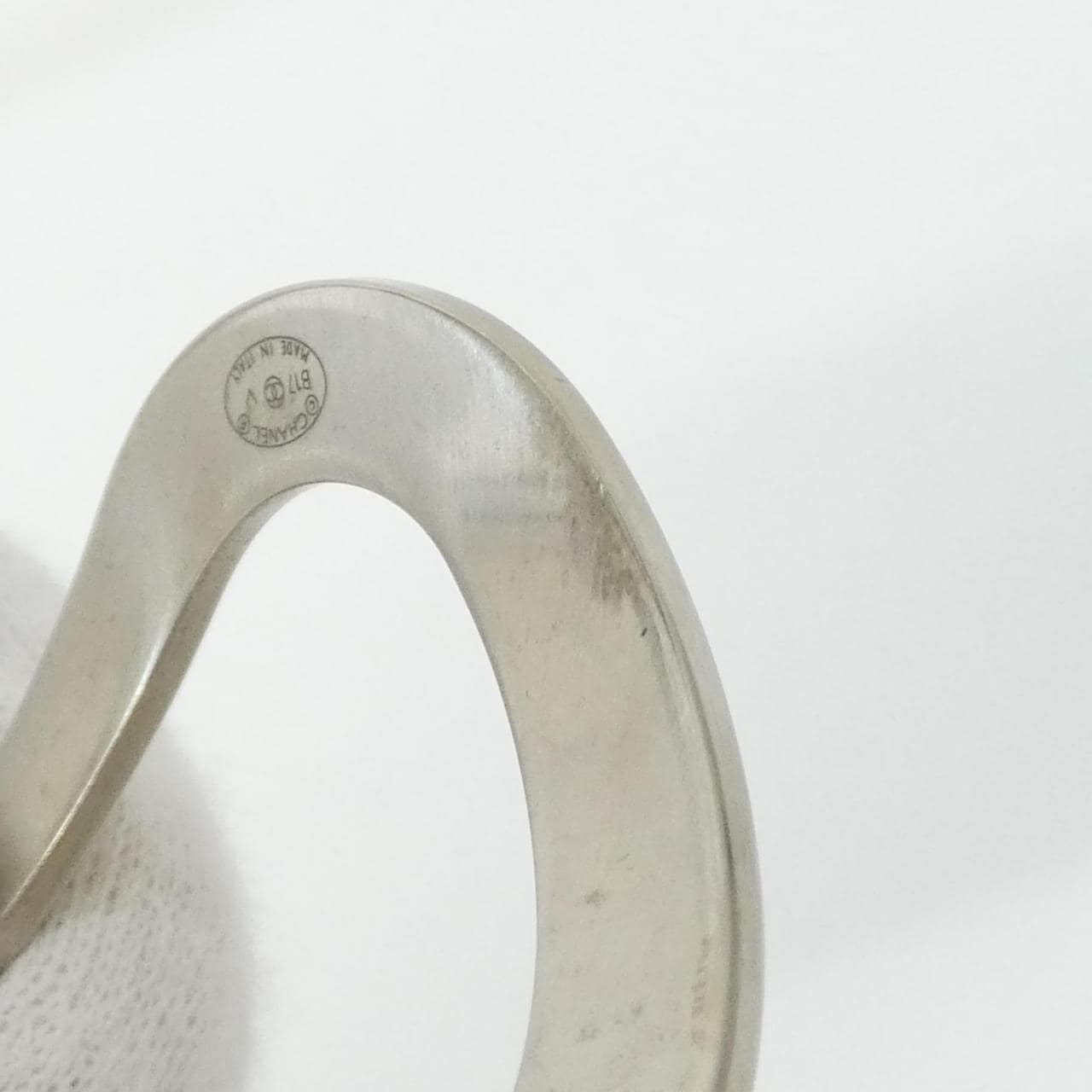 シャネル 96052 バングル