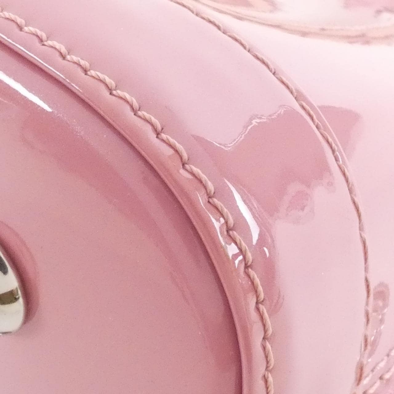 ルイヴィトン モノグラム ヴェルニ ミロワール アルマBB M54704 バッグ