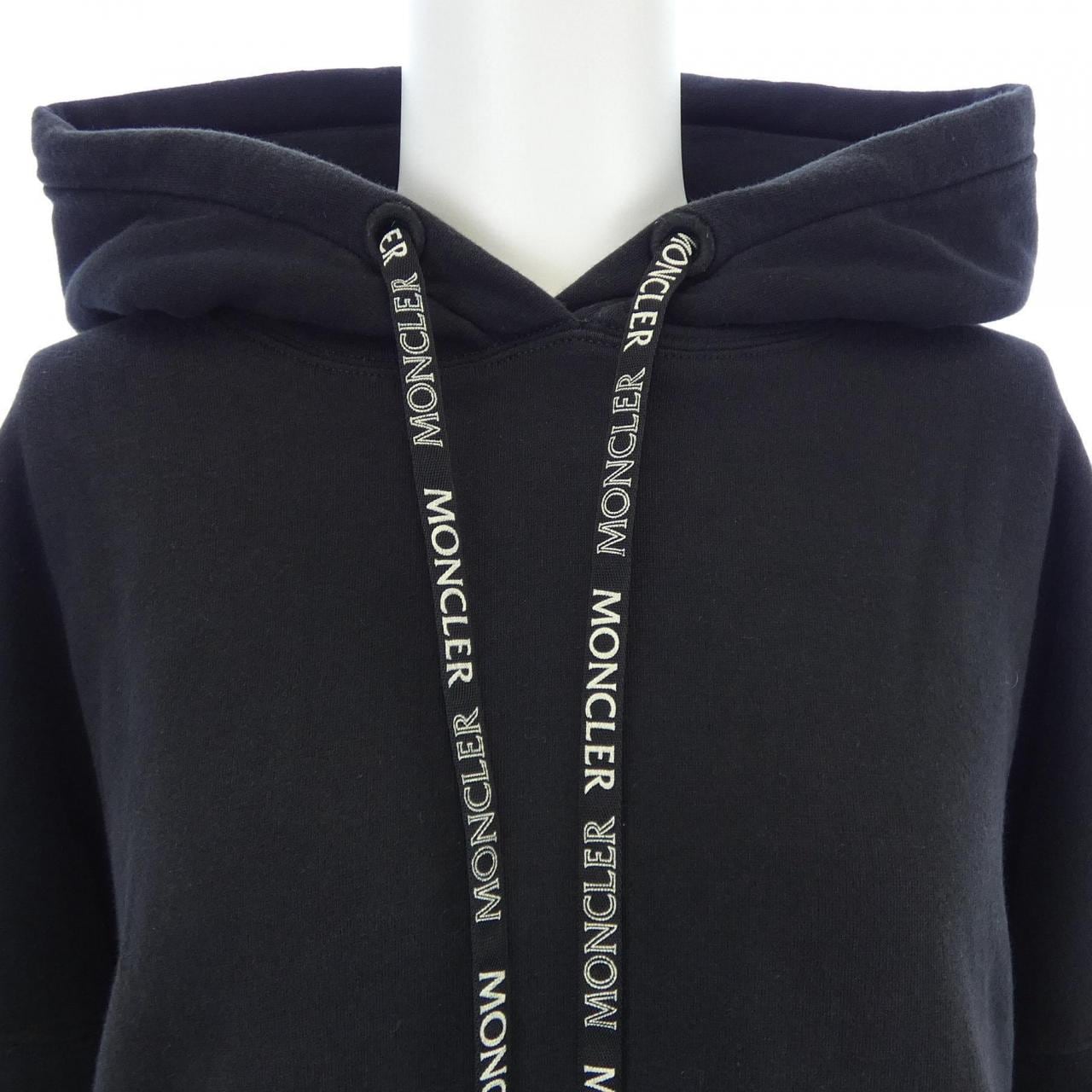 MONCLER 20938089200 PARKER