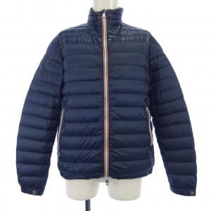 モンクレール MONCLER ダウンジャケット