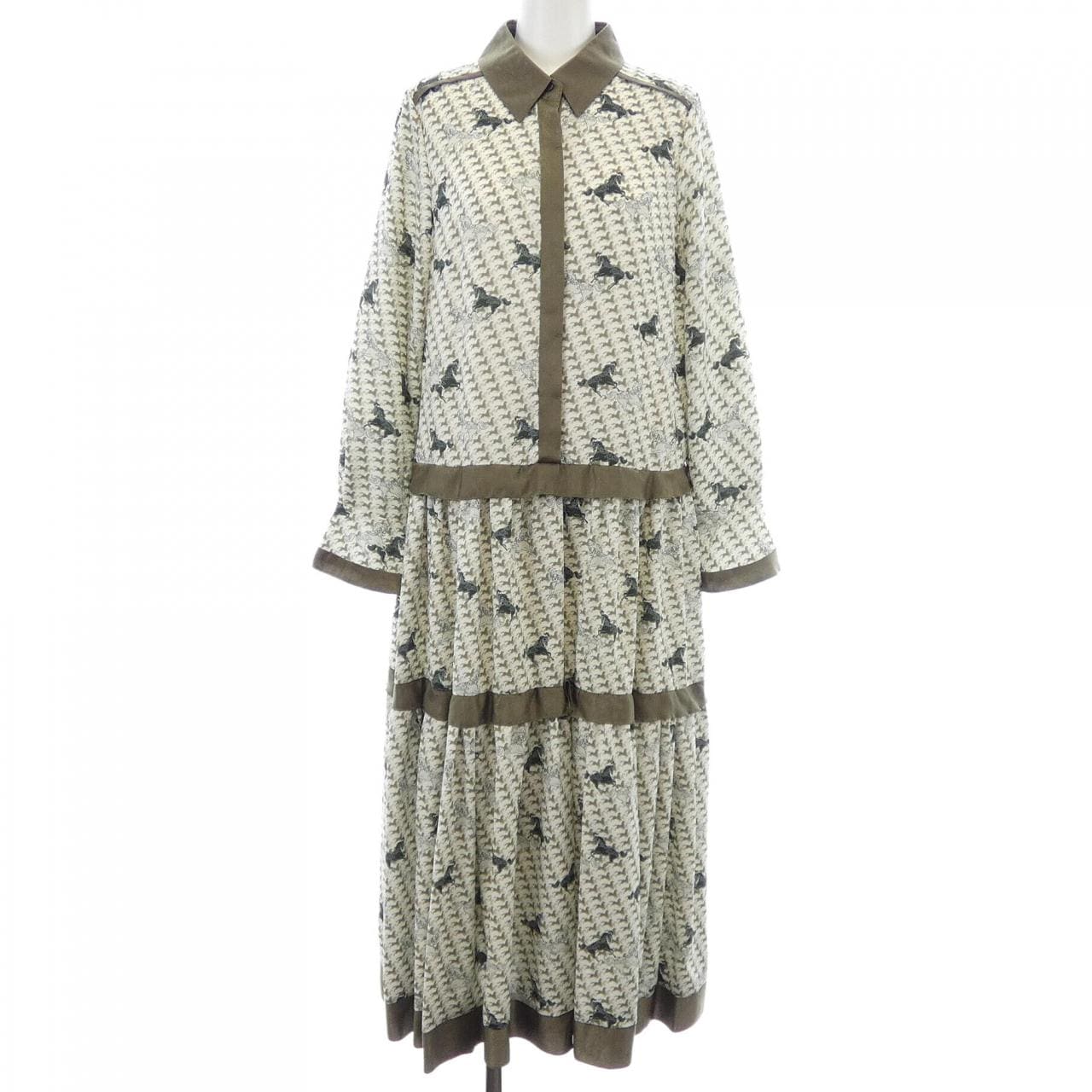 ジルスチュアート JILL STUART ワンピース