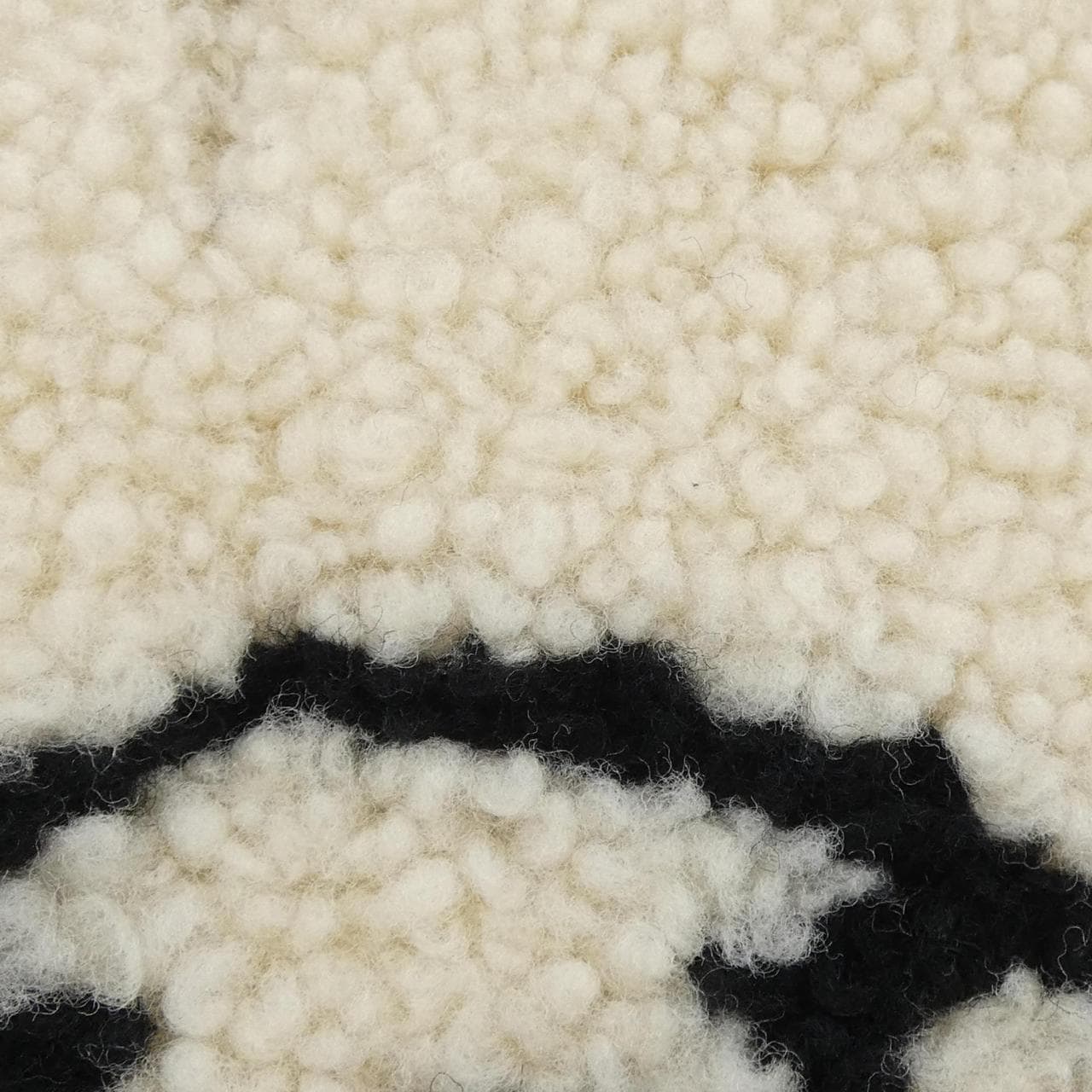 ルイヴィトン LOUIS VUITTON エシャルプ シャーリングラム M76452 MUFFLER