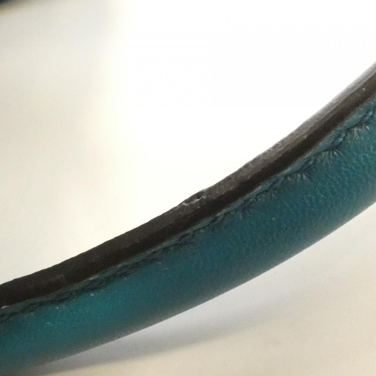 グッチ 354224 AIZ1G バッグ