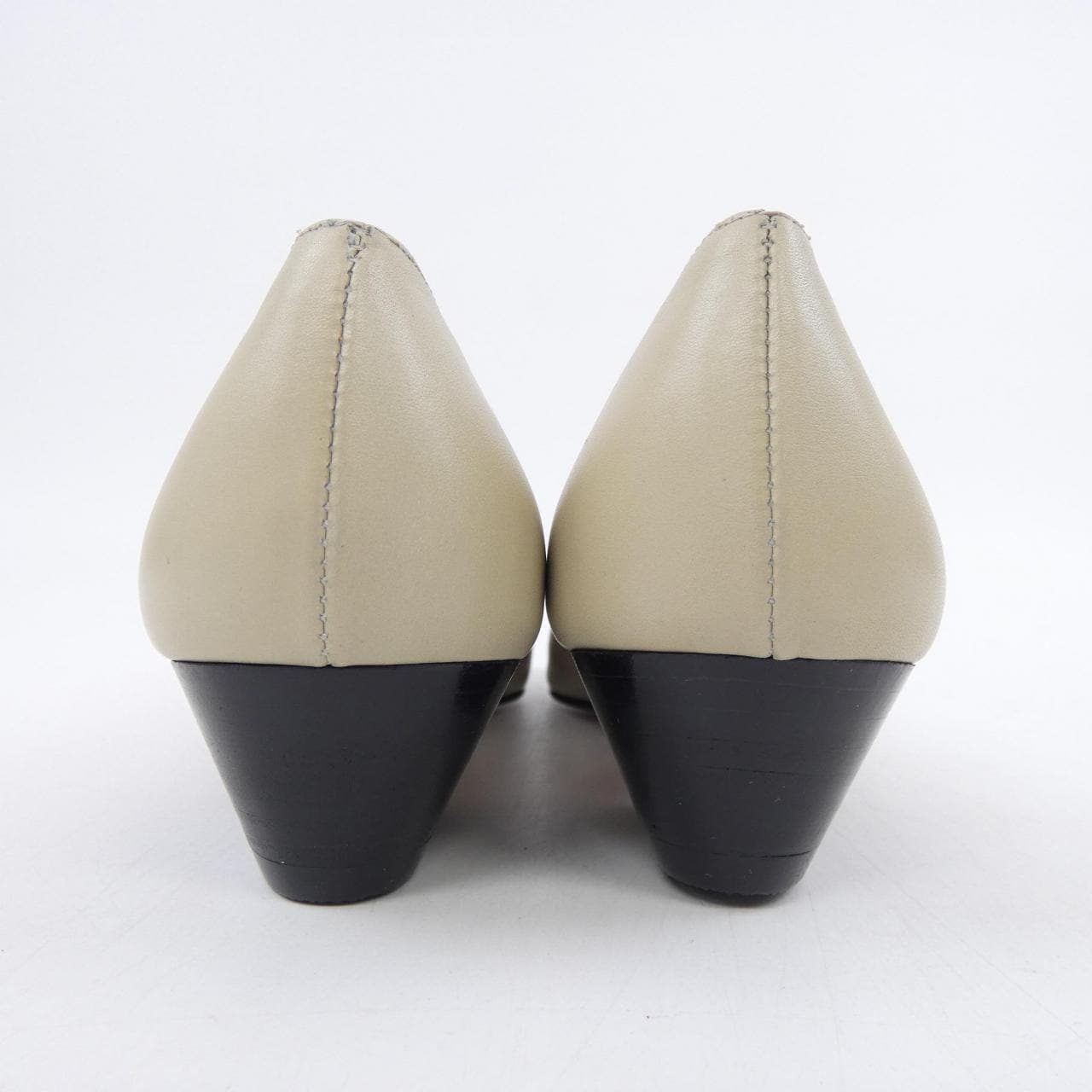 【ヴィンテージ】サルヴァトーレフェラガモ SALVATORE FERRAGAMO パンプス