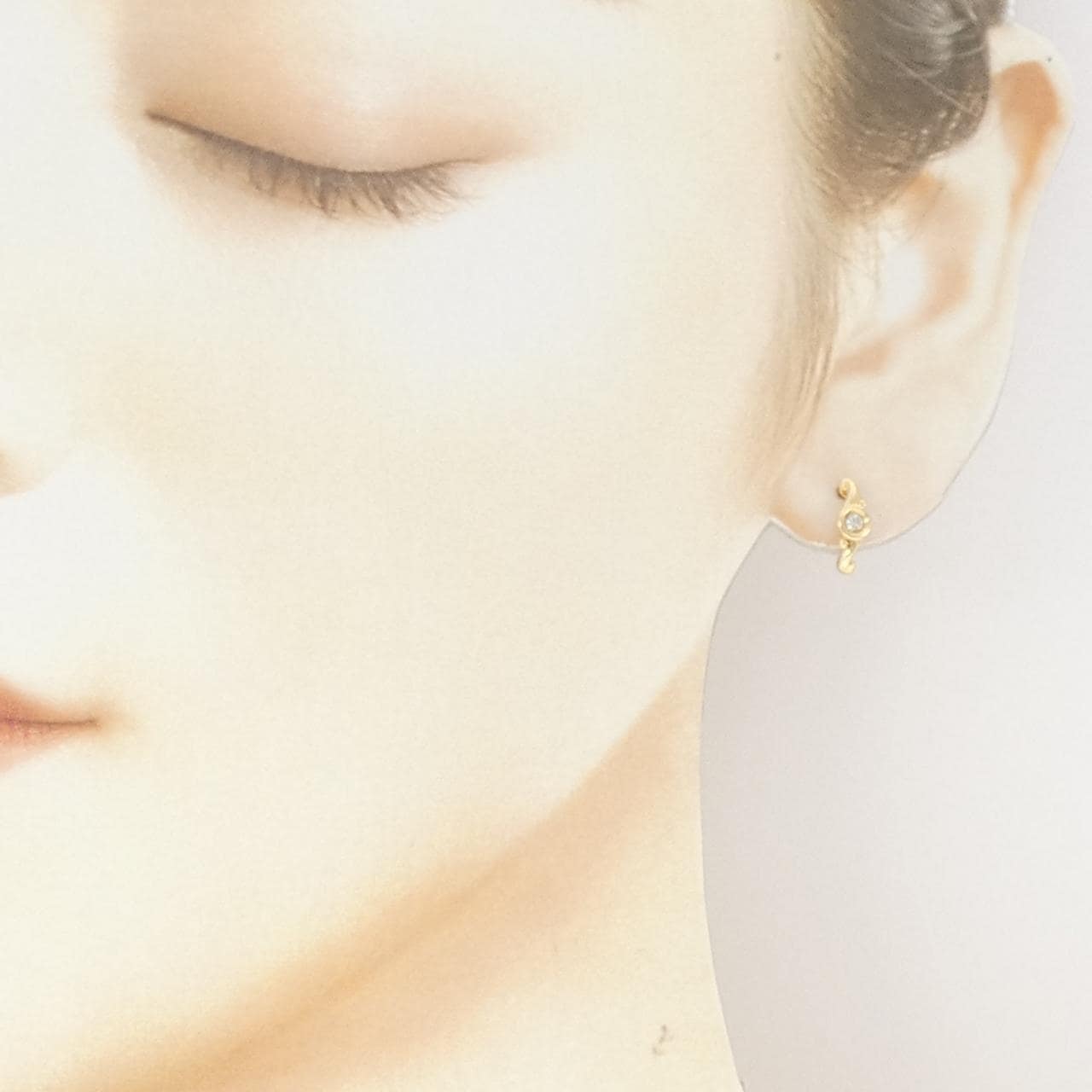 K18YG ダイヤモンド ピアス 0.06CT