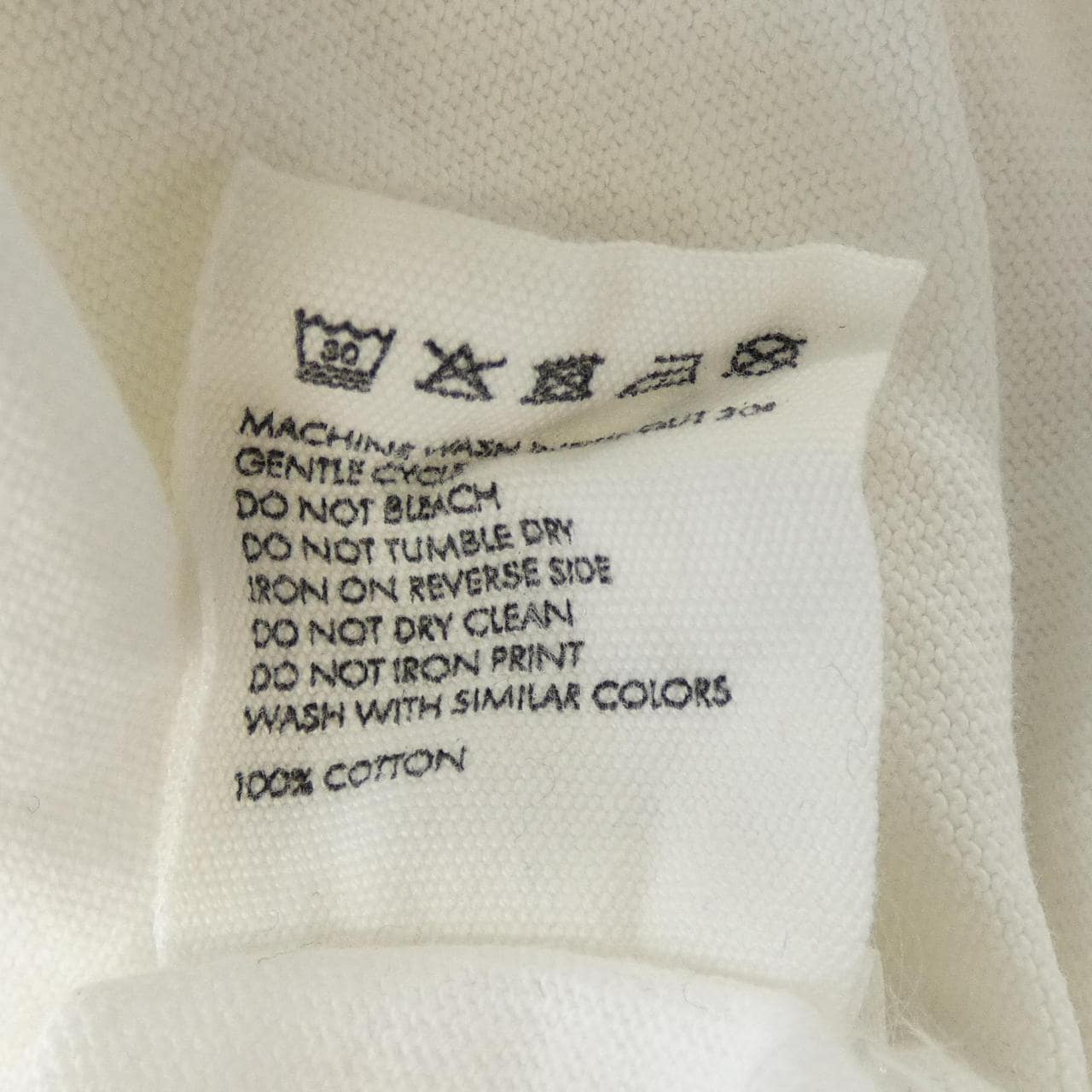 ジャックムー JACQUEMUS Tシャツ