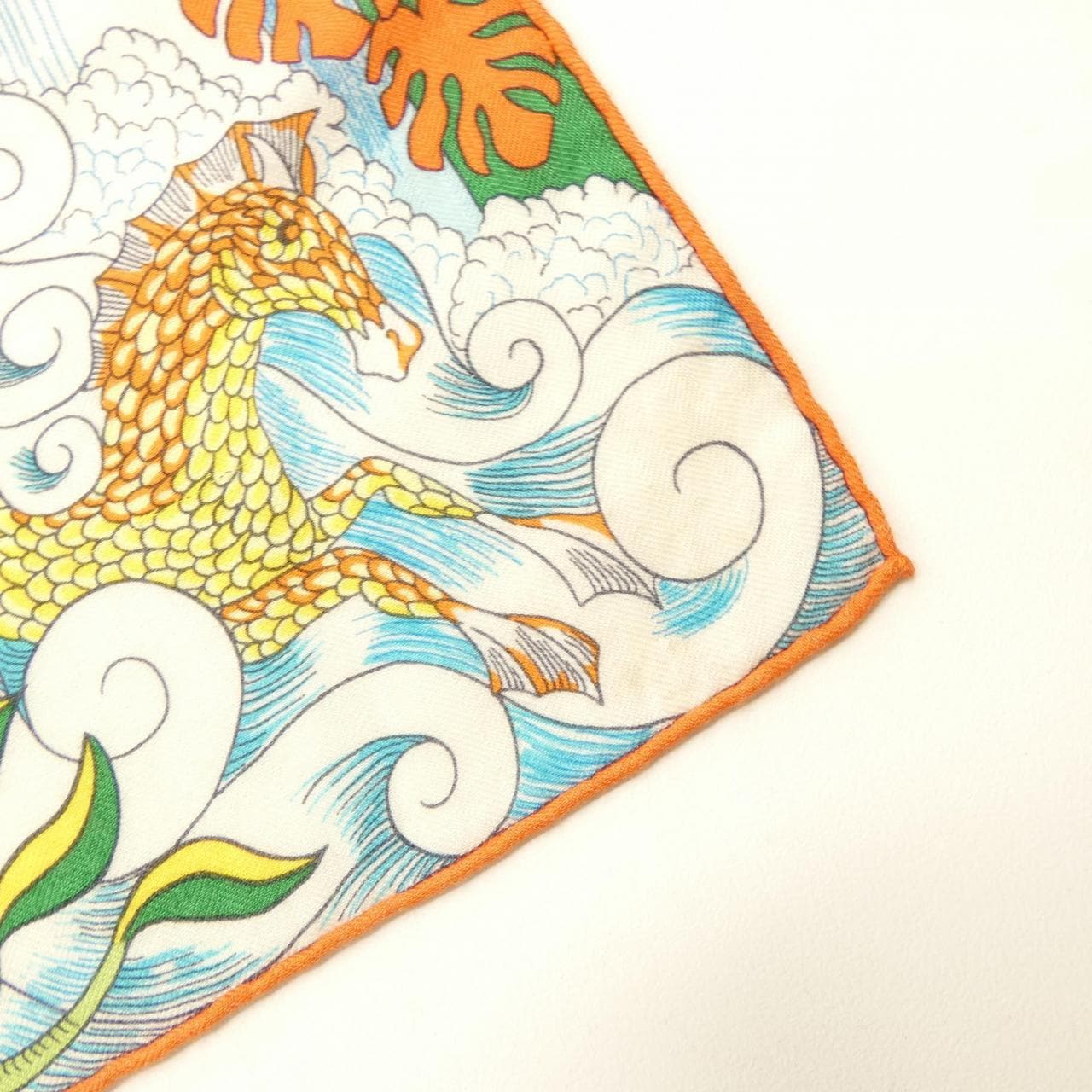 HERMES爱马仕披肩