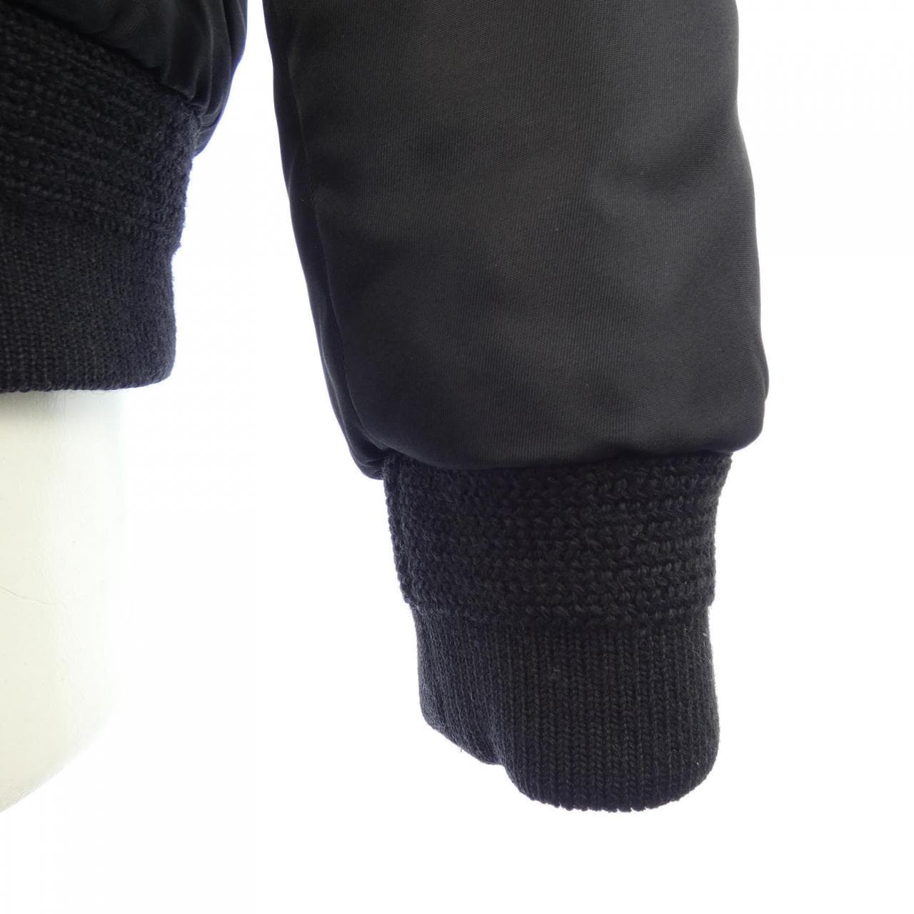 サンローラン SAINT LAURENT 583963 Y956V ダウンジャケット