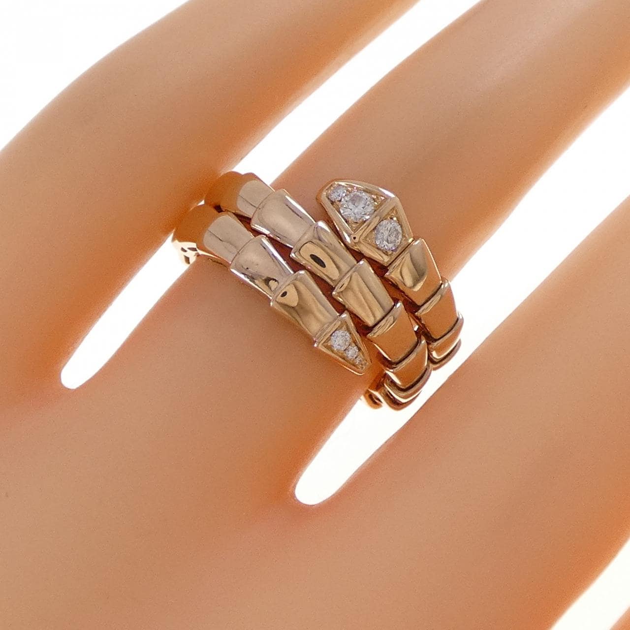 ブルガリ セルペンティ ヴァイパー リング