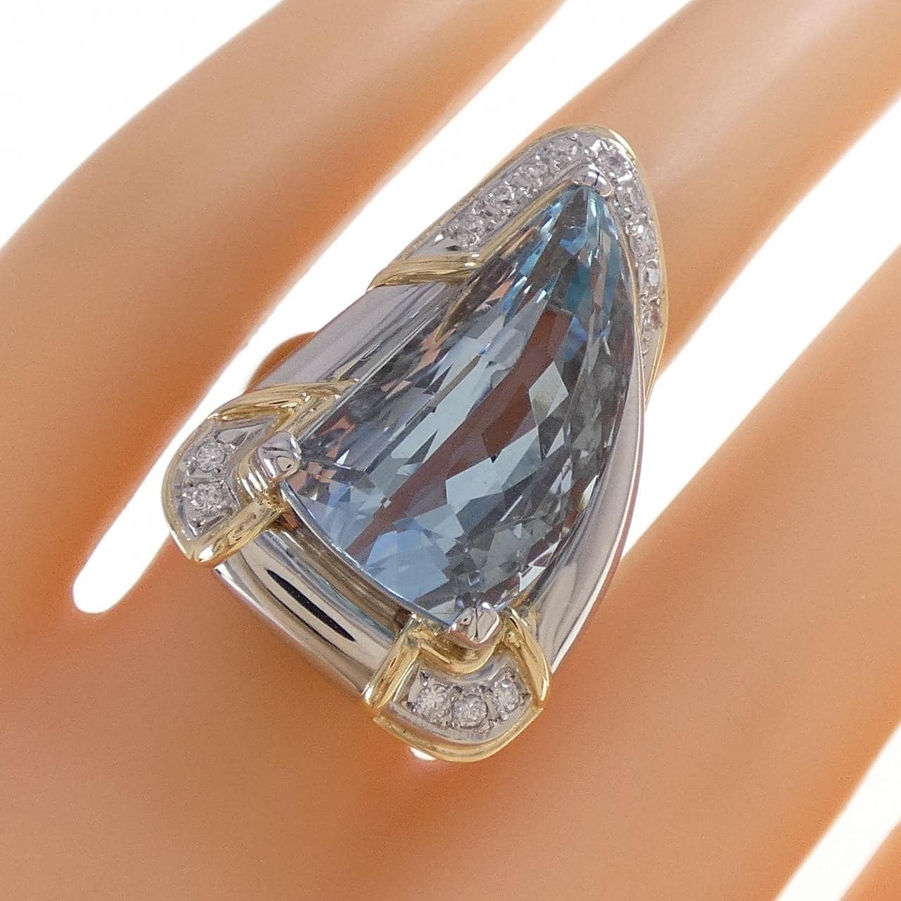PT900/K18YG アクアマリン リング 13.45CT
