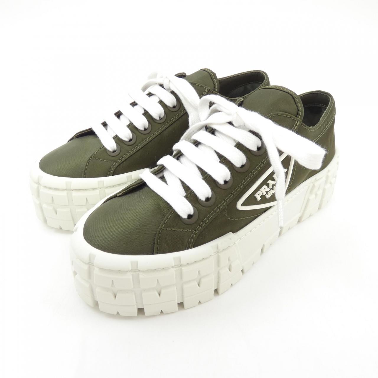 プラダ PRADA スニーカー