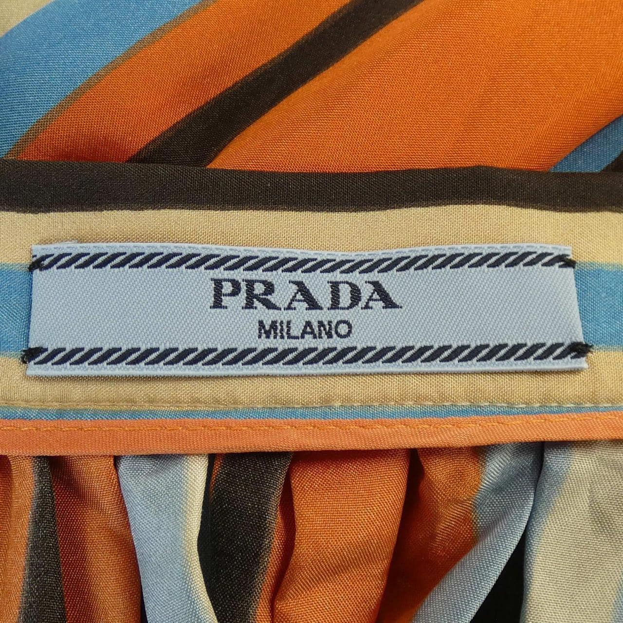 プラダ PRADA P105U S221 103T スカート