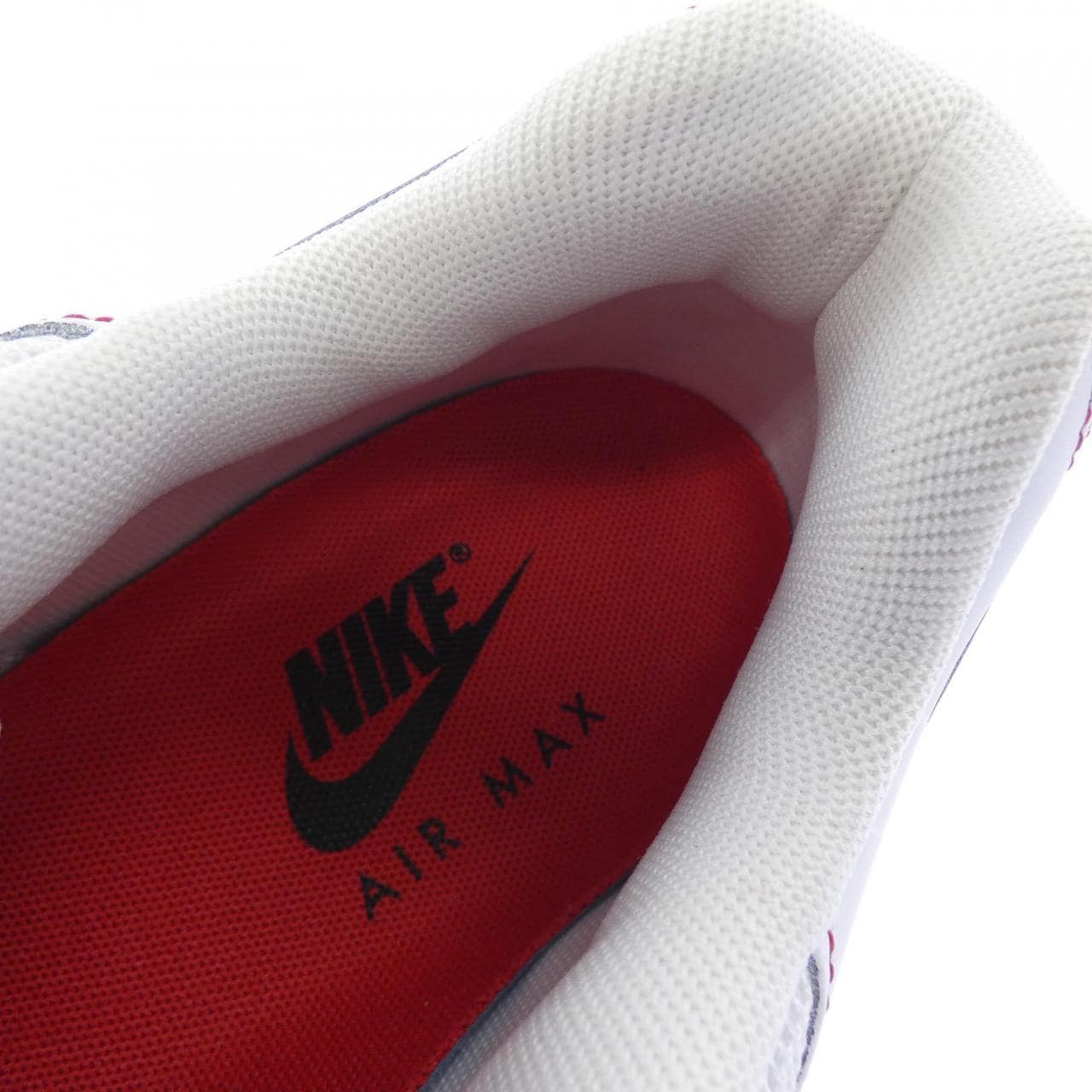 ナイキ NIKE IB7936-100 スニーカー