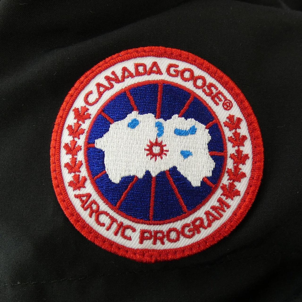 カナダグース CANADA GOOSE ダウンコート