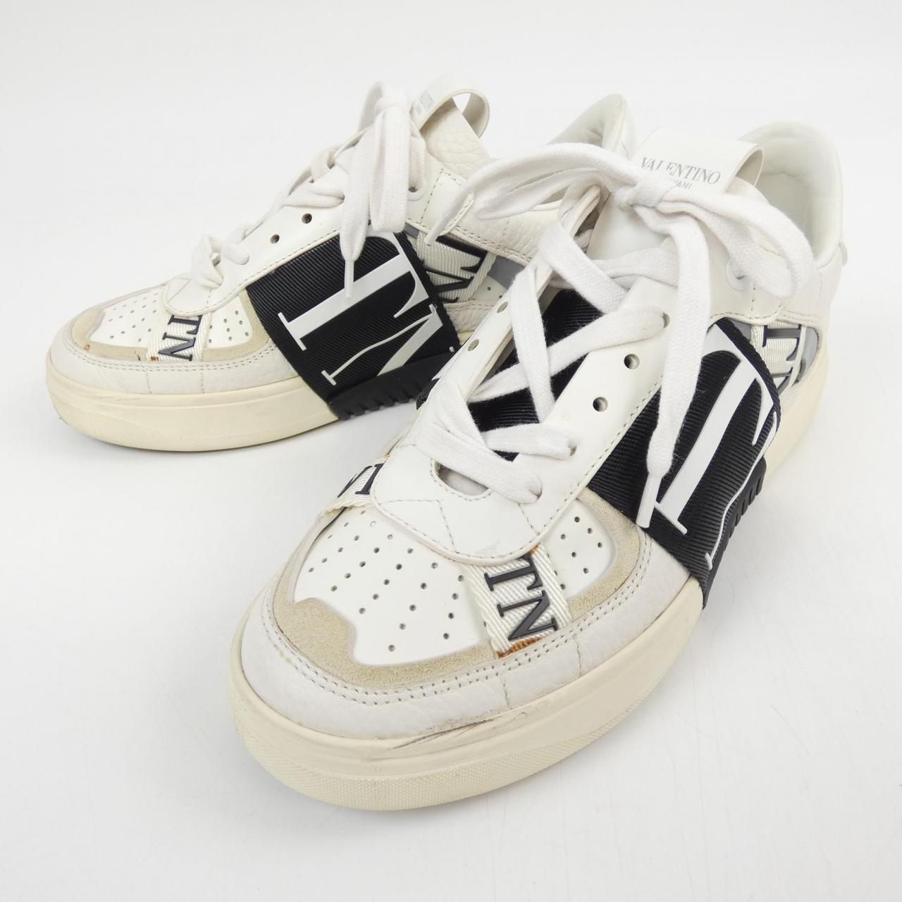 ヴァレンティノガラヴァーニ VALENTINO GARAVANI TTV66W2 スニーカー