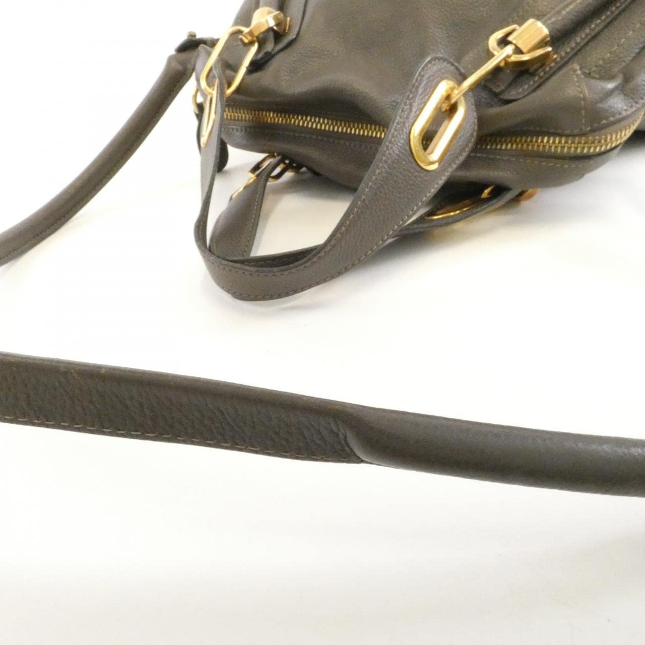 クロエ パラティ 8HS891 043 バッグ