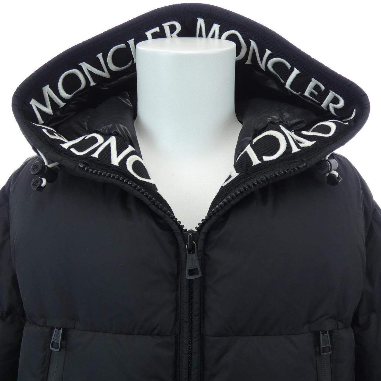モンクレール MONCLER MONTCLA ダウンジャケット