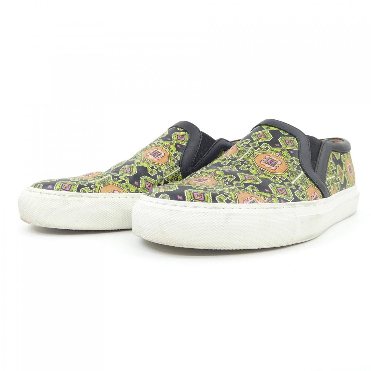 ジバンシー GIVENCHY スニーカー