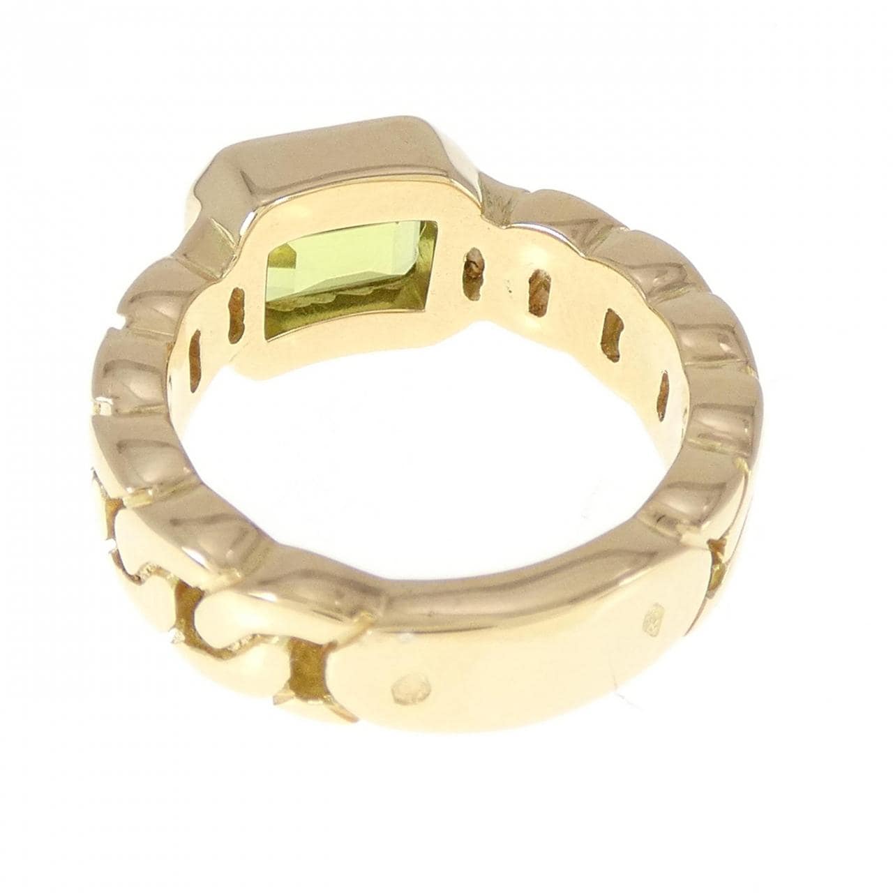 CHANEL Peridot ring