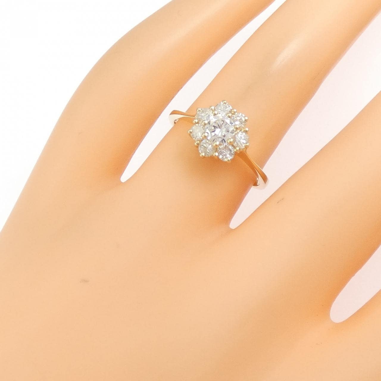 750YG フラワー ダイヤモンド リング